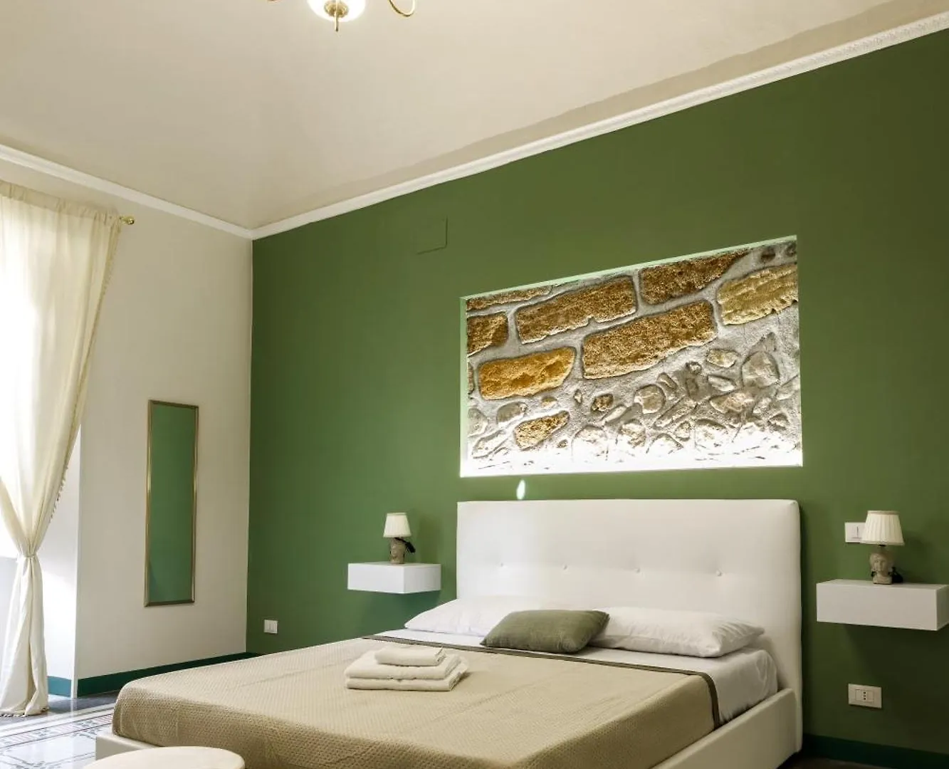 Ig Holiday Cinisi Panzió